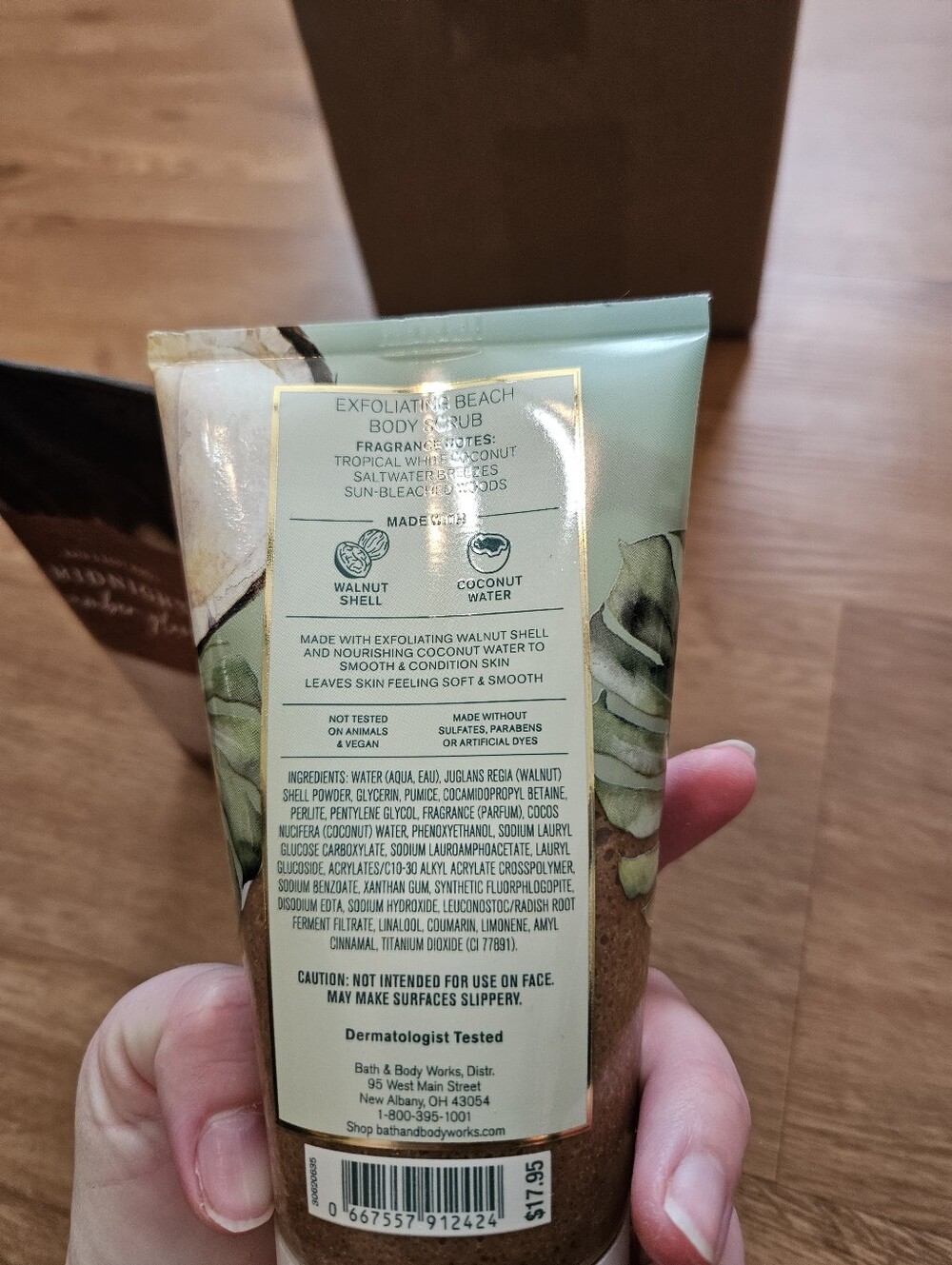 Bath & Body Works Waikiki Beach And Midnight Amber Set - Picture 3 of 3